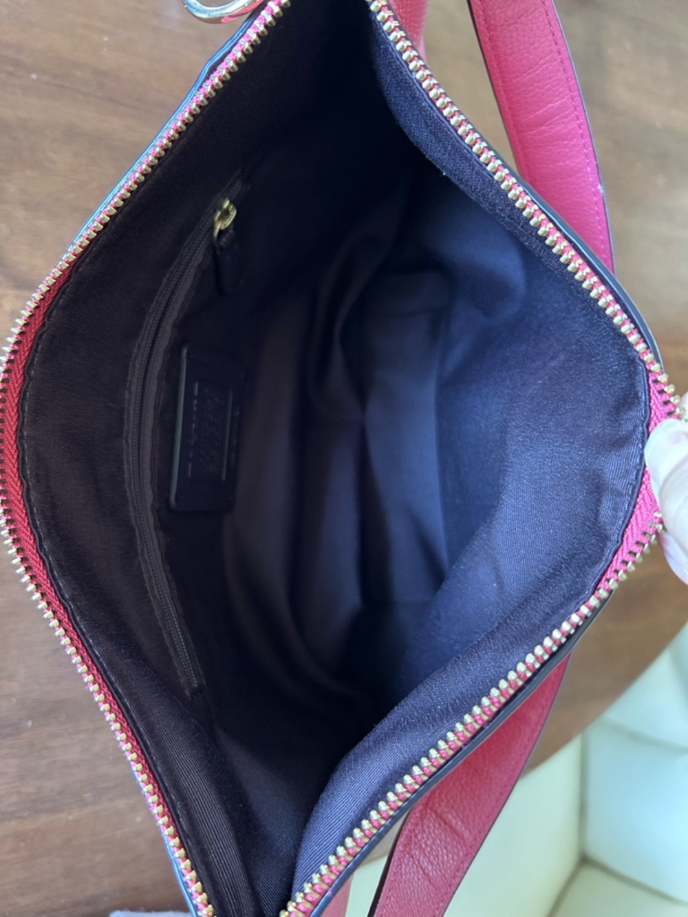 Coach pebbled pink hobo 2way crossbody shoulder leather bag with removal strap - Picture 15 of 17
